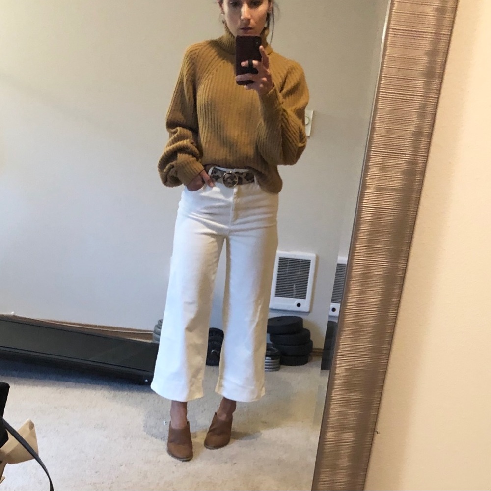H&M White corduroy wide leg flare pants jeans sz 2 - Picture 2 of 8